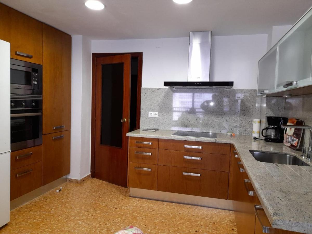 גאנדיה Manila Solo Familias Serviplaya מראה חיצוני תמונה