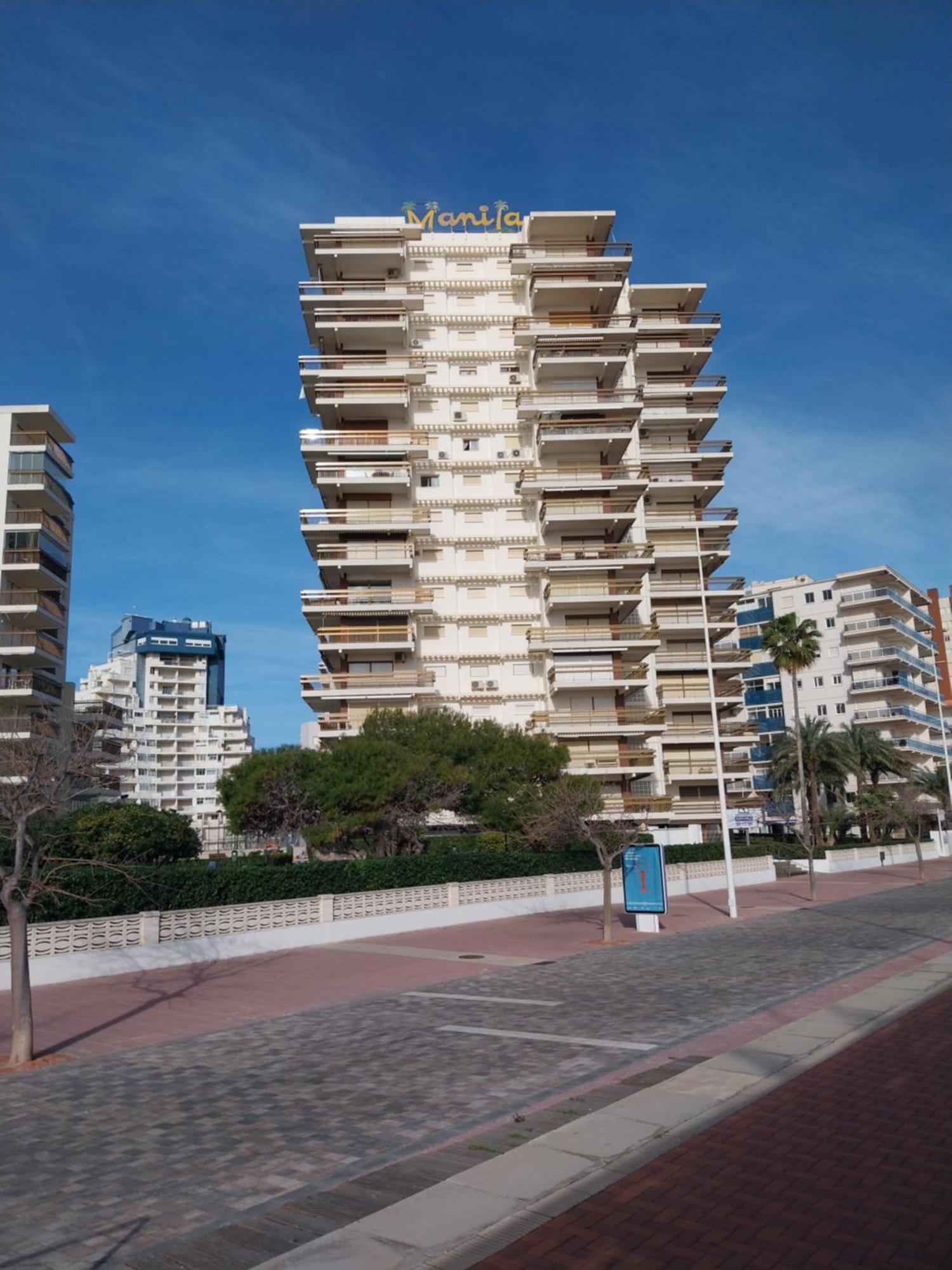 גאנדיה Manila Solo Familias Serviplaya מראה חיצוני תמונה