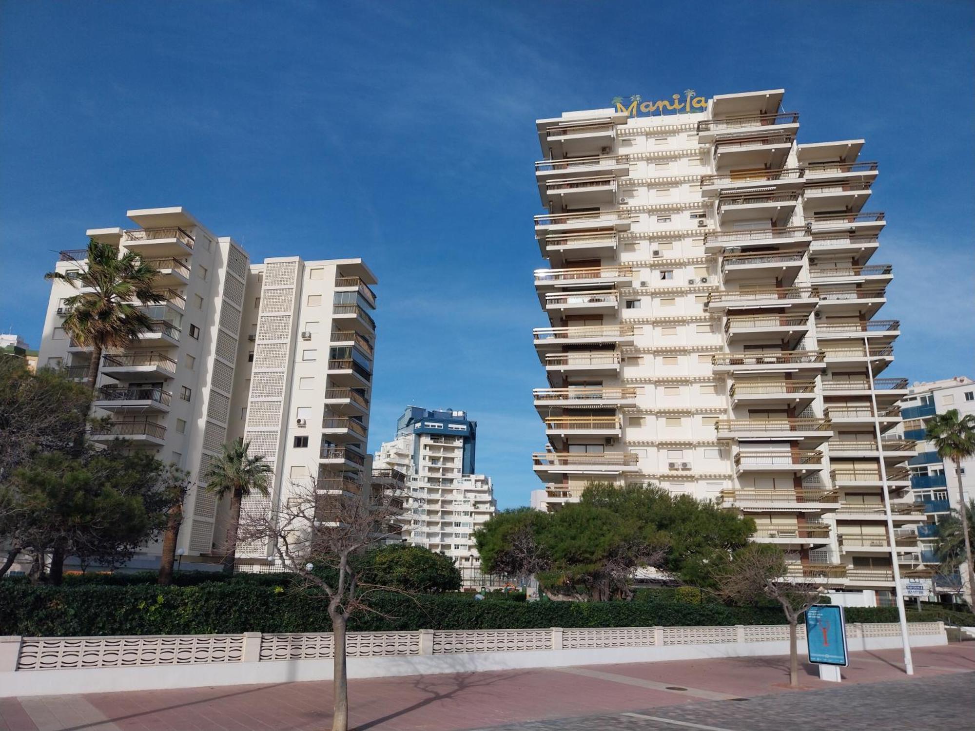 גאנדיה Manila Solo Familias Serviplaya מראה חיצוני תמונה