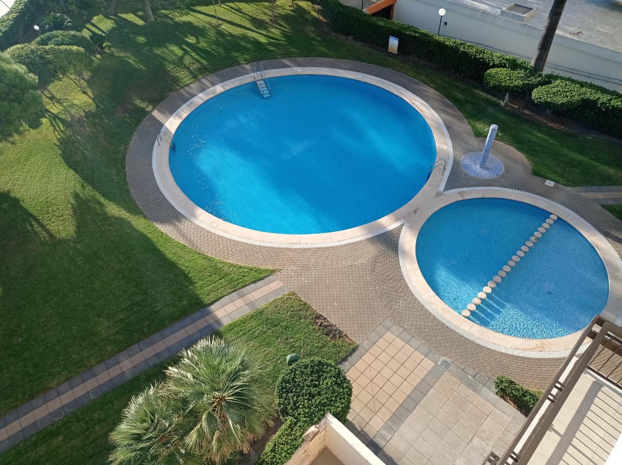 גאנדיה Manila Solo Familias Serviplaya מראה חיצוני תמונה