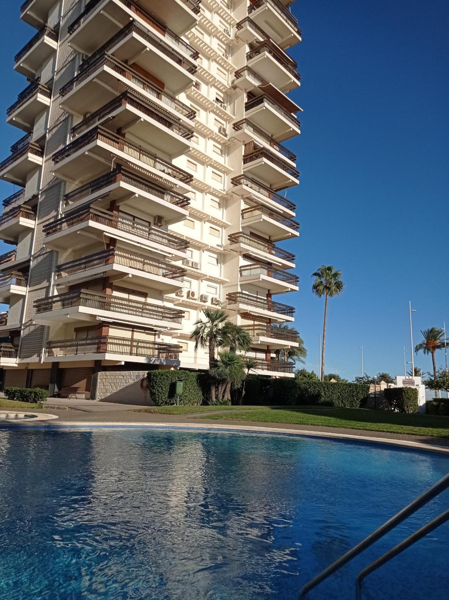 גאנדיה Manila Solo Familias Serviplaya מראה חיצוני תמונה
