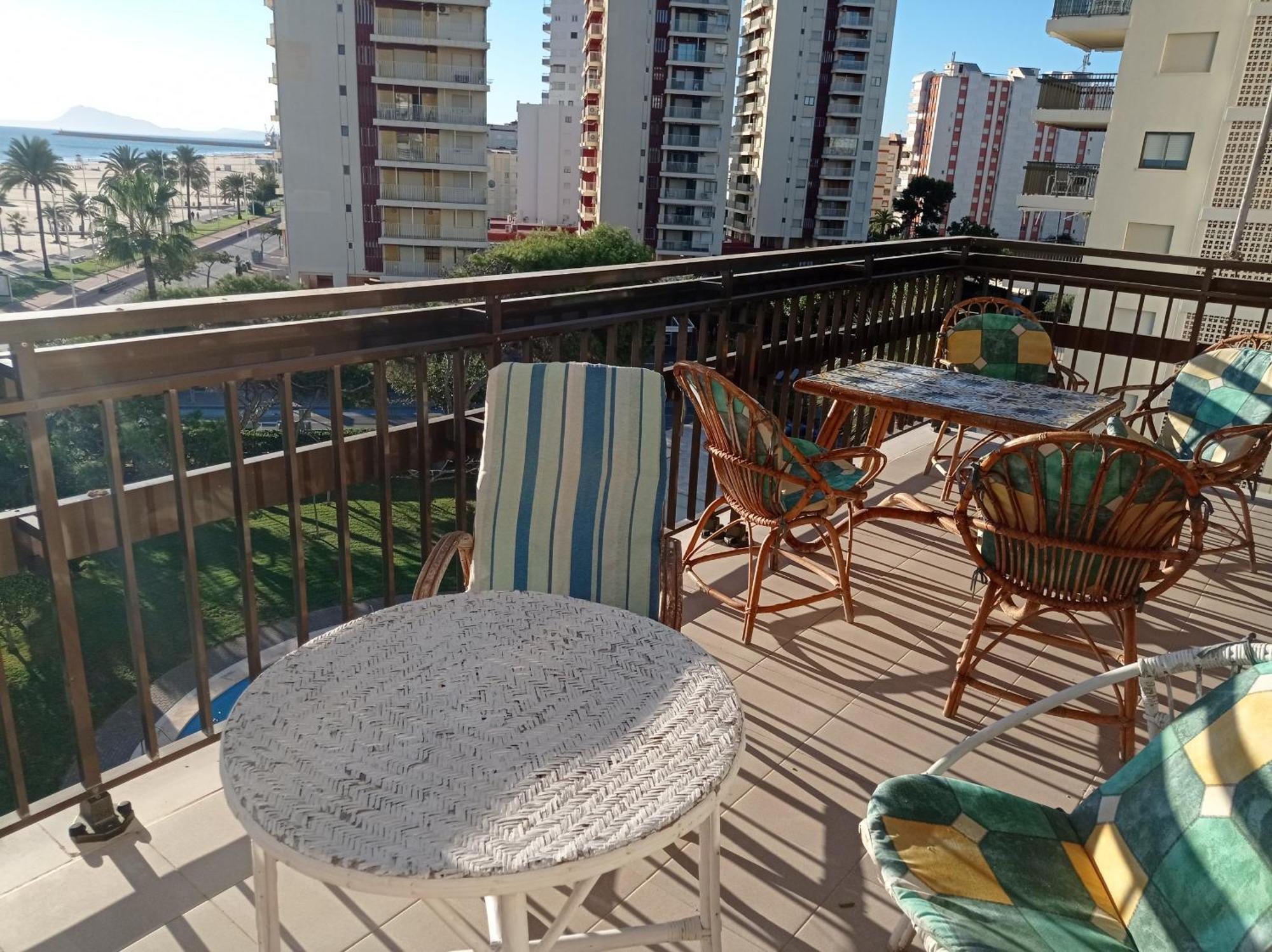 גאנדיה Manila Solo Familias Serviplaya מראה חיצוני תמונה
