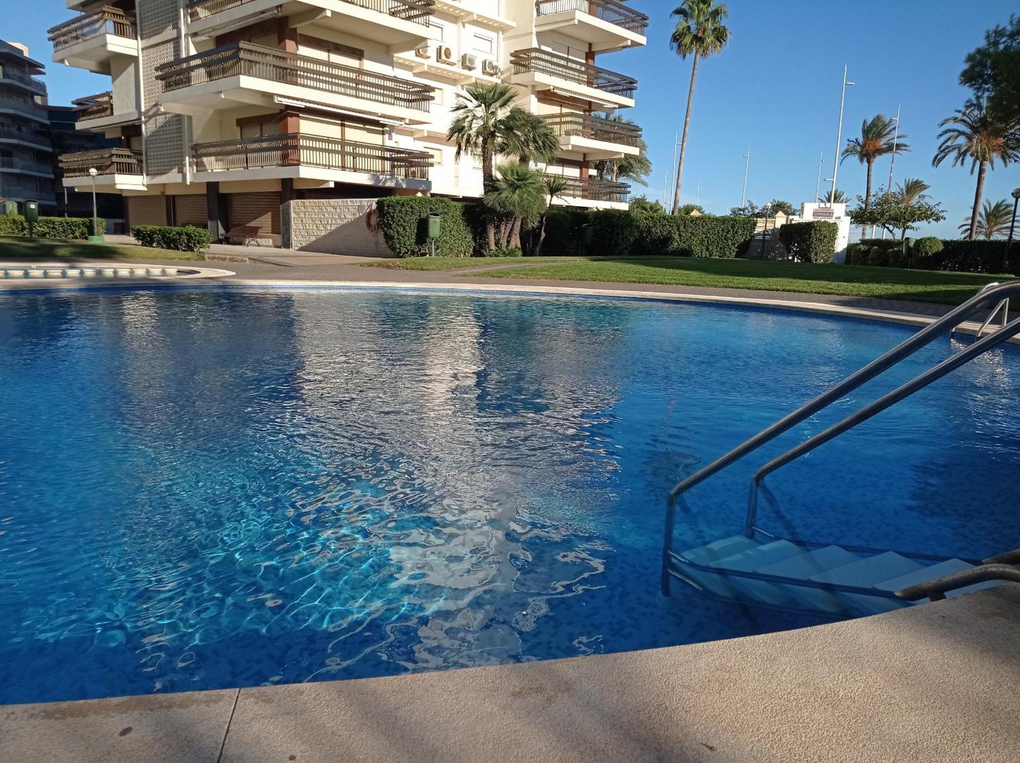 גאנדיה Manila Solo Familias Serviplaya מראה חיצוני תמונה